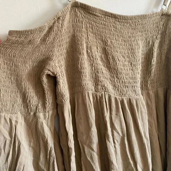 Torrid Off the Shoulder Smocked Top - Picture 4 of 15